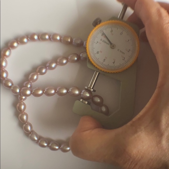 AAA Natural Lavender Cultured Pearl Necklace - 925 Sterling Silver - Picture 9 of 10